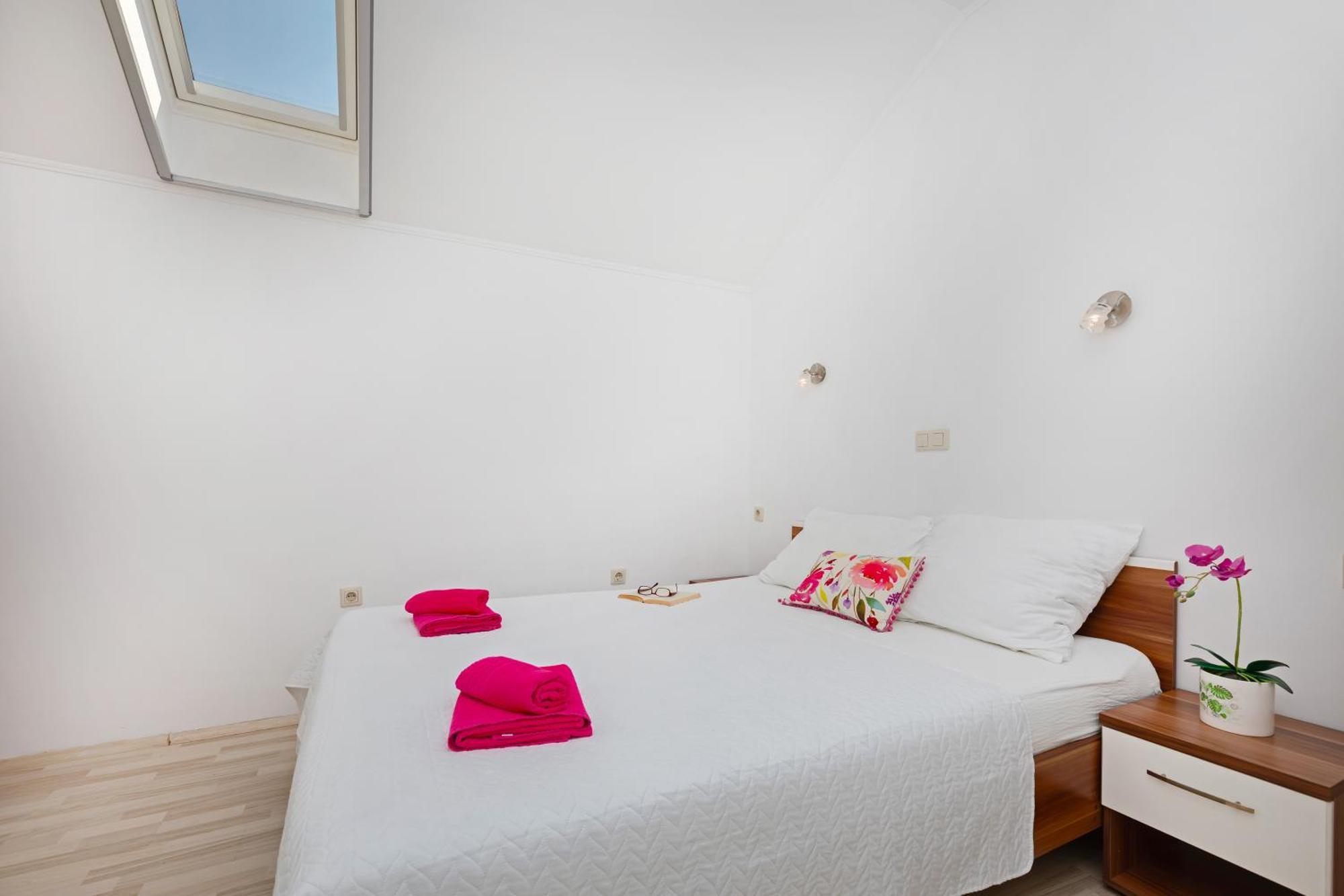 מליני Apartment Ive מראה חיצוני תמונה