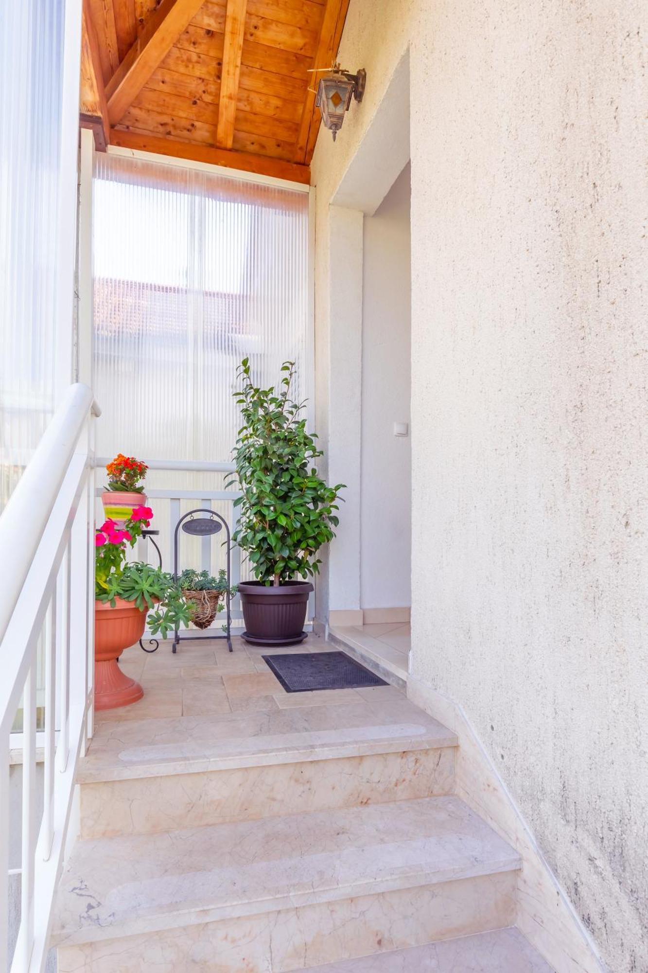 מליני Apartment Ive מראה חיצוני תמונה