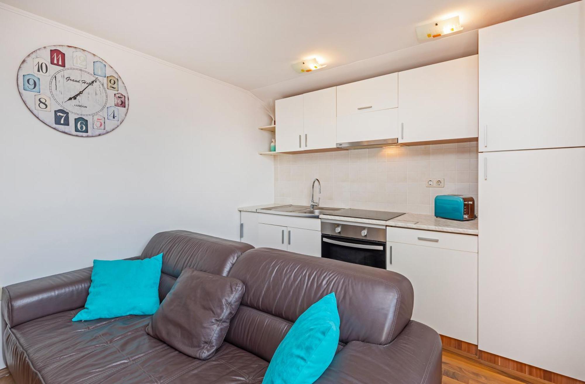מליני Apartment Ive מראה חיצוני תמונה