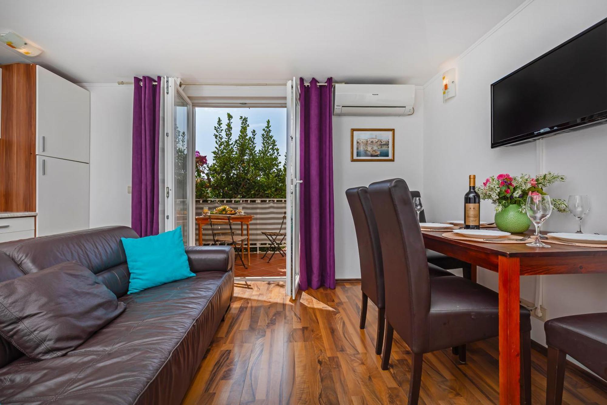 מליני Apartment Ive מראה חיצוני תמונה