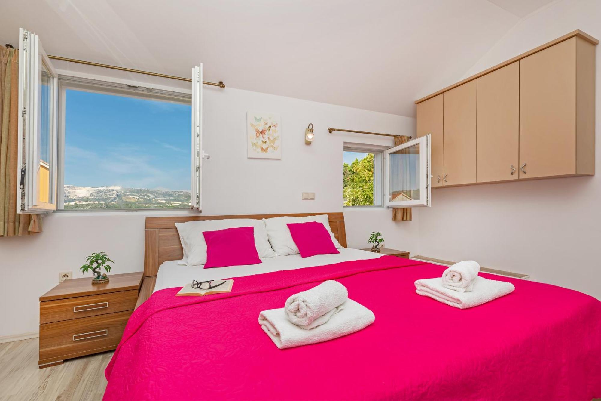 מליני Apartment Ive מראה חיצוני תמונה