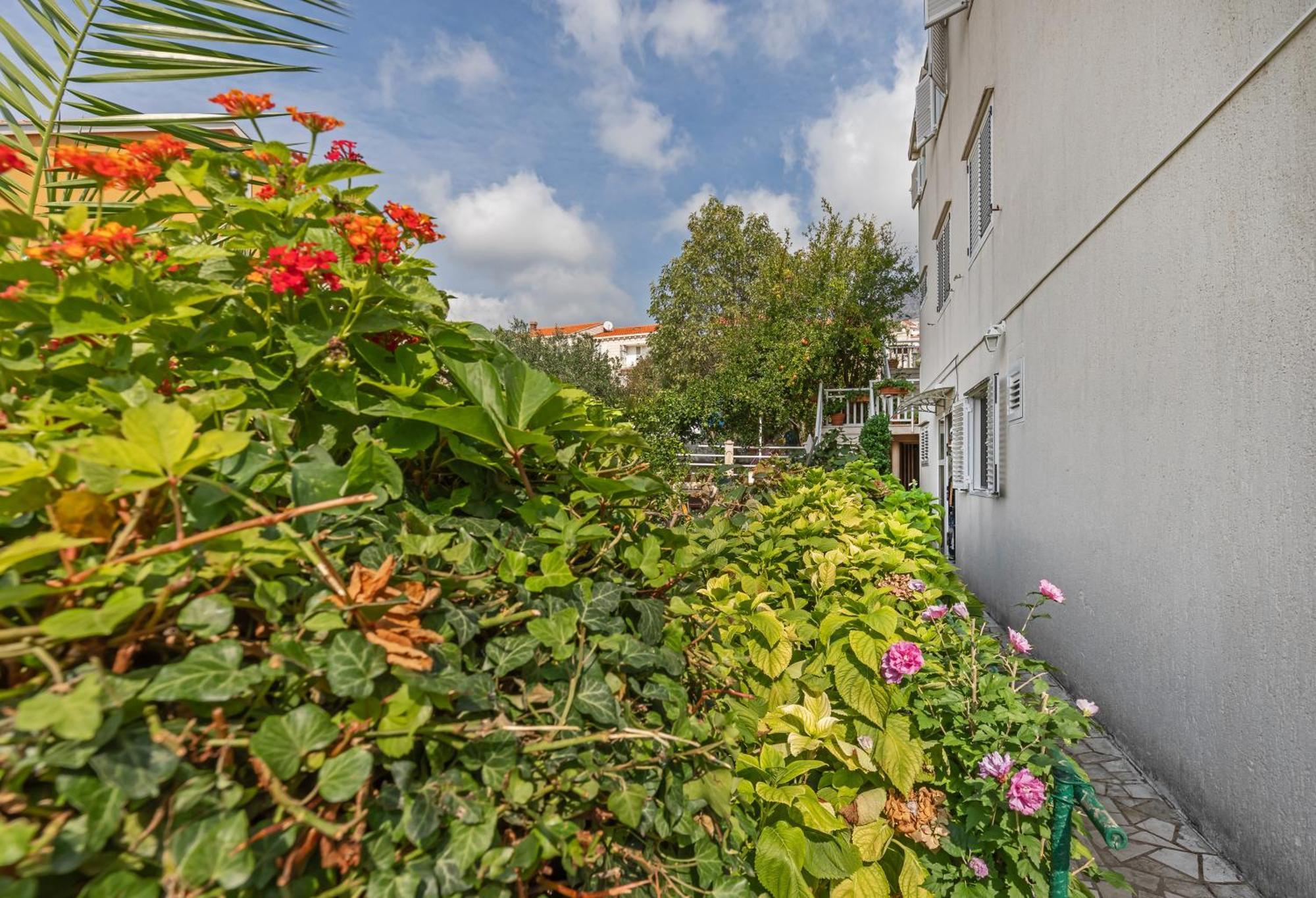 מליני Apartment Ive מראה חיצוני תמונה