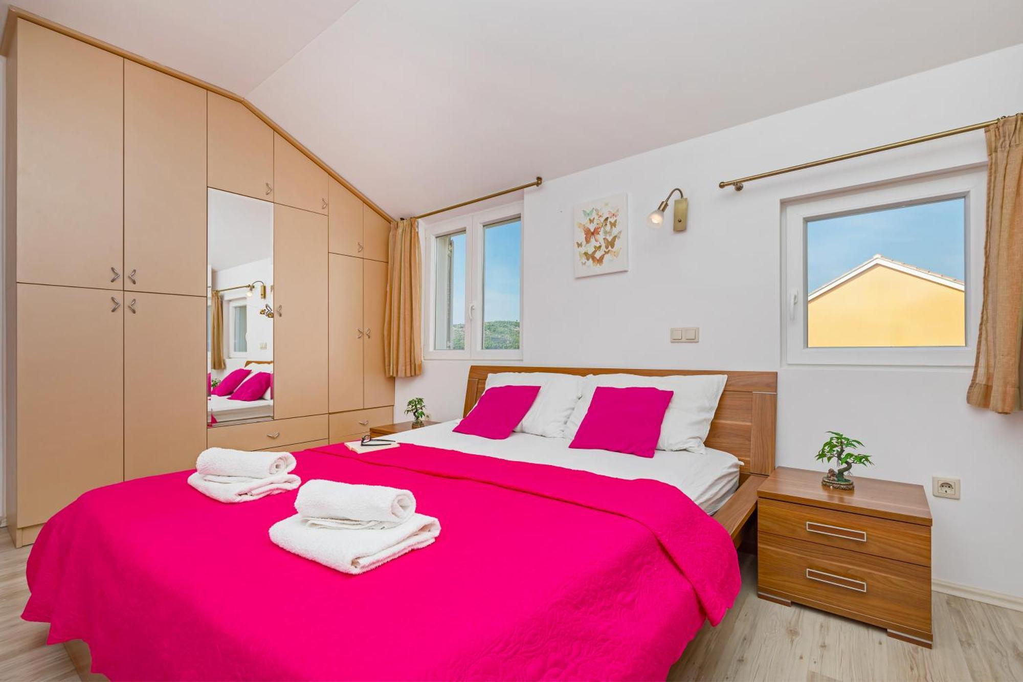 מליני Apartment Ive מראה חיצוני תמונה